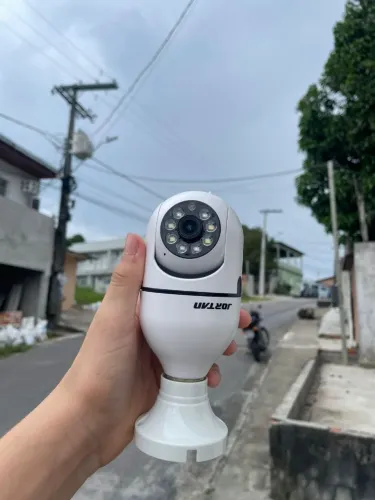 Câmera lâmpada Wi-Fi 