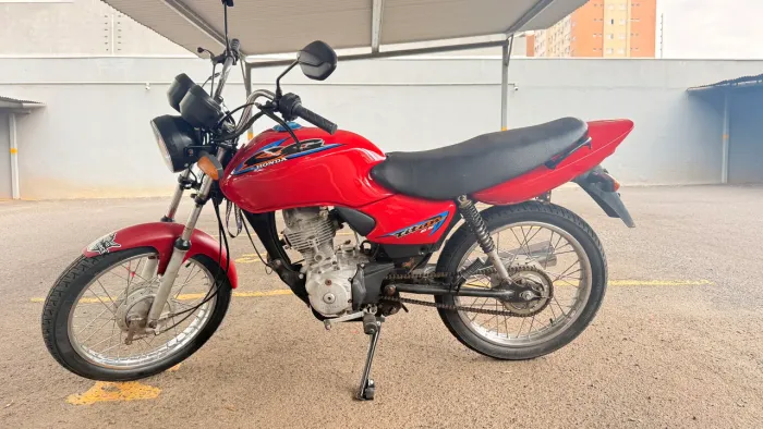 Honda CG 125 TITAN - ANO 2001