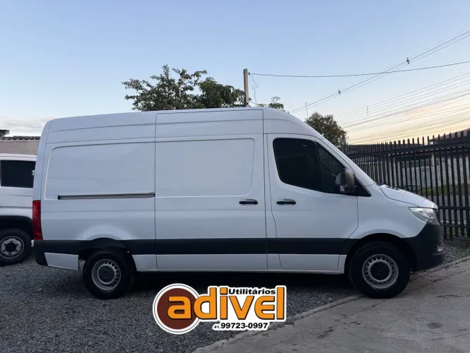 Mercedes-Benz Sprinter 417 Furgão L.t.a. Diesel (e6) 2024
