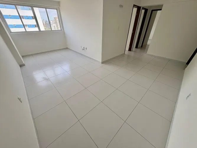 Imóvel p/ aluguel c/ 3 quartos, 90m² e andar alto no Jardim Oceania em João Pessoa - PB