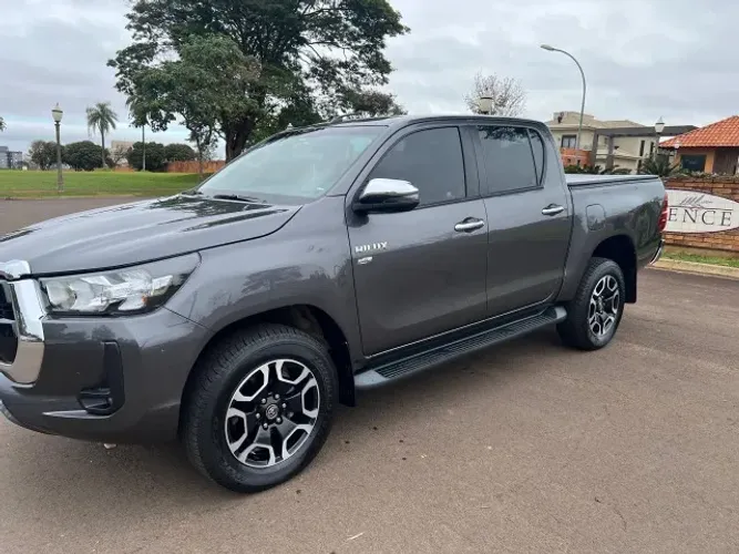 Toyota Hilux CD SRV 4X2 2.7 Flex 16V Aut. 2021