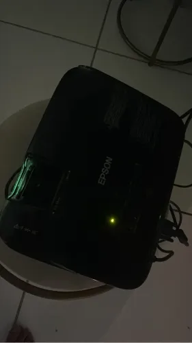 Projetor Epson s8+