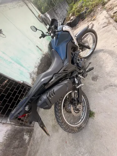 XRE 190 novíssima