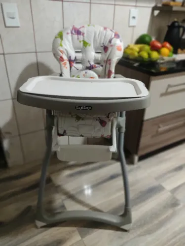Cadeirinha de alimentação Burigotto para bebe
