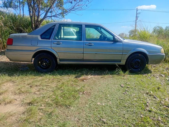 Volkswagen Santana 2.0 MI 2P E 4P 2003