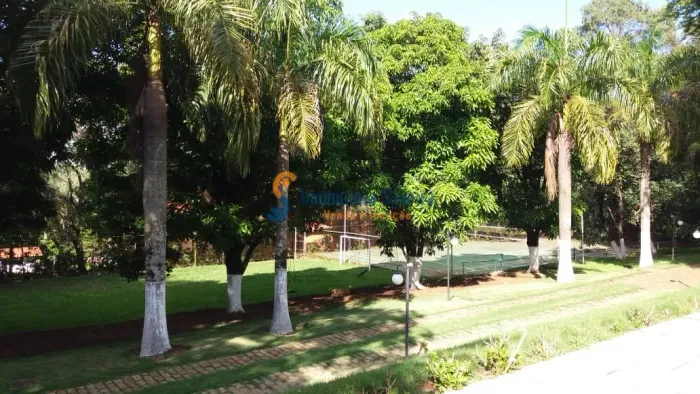 Casa terreno de 5 mil m² , condomínio Fechado na grande BH , a 25km do Minas Shopping