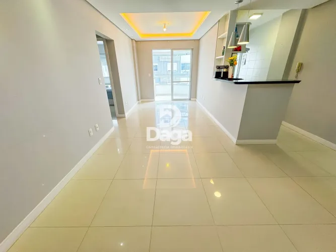 Apartamento no Bairro Pantanal - 2 dormitórios, sendo 1 suite - Florianópolis/SC