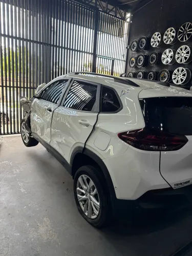 Sucata Tracker 2022 LTZ Turbo para retirada de peças 