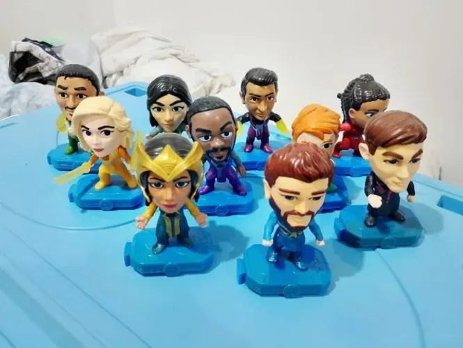 Colecionáveis Eternos Marvel 