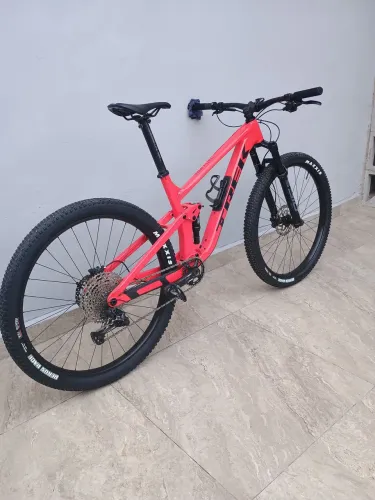 Bike trek top fuel + upgrades
