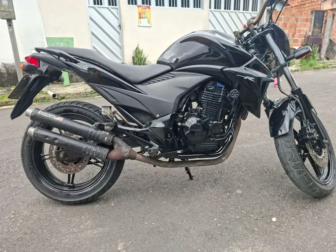 Cb 300
