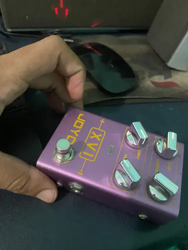 Pedal joyo oitavador