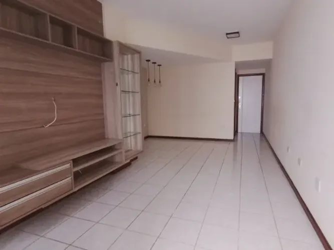 4.000,00 Já com o Condominio 3 quartos/suíte todos com armários
