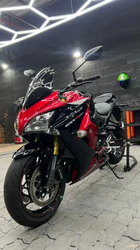 Vendo moto Suzuky GSXS 1000F