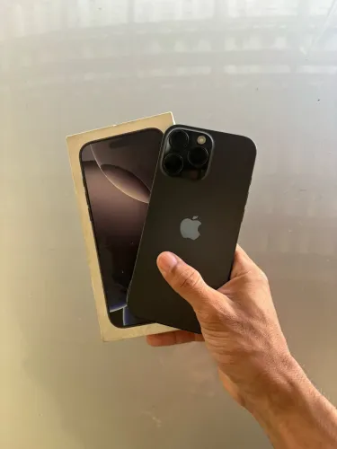 iPhone 16 pro Max 256gb