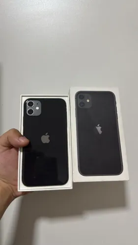 iPhone 11 64GB (Com Garantia)