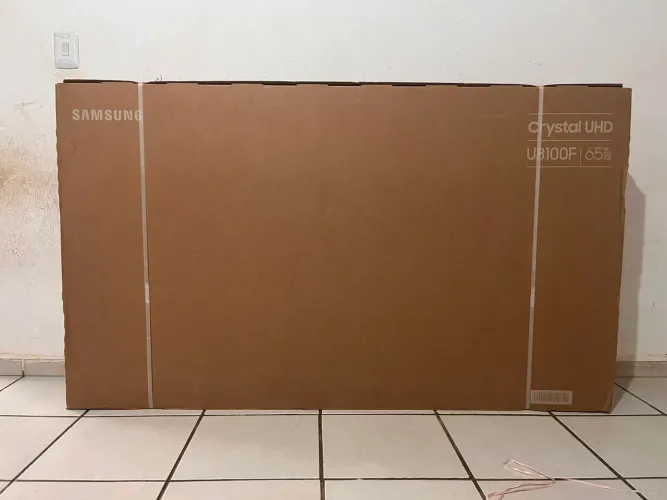TV Samsung 65 polegadas Crystal uhd nova lacrada com nota fiscal 