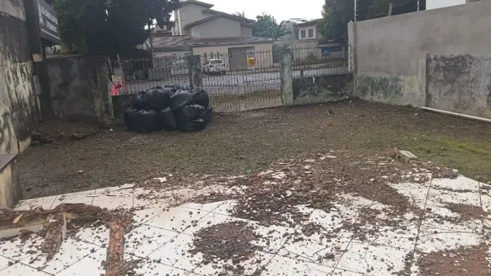 TERRENO NA 1º DE MAIO BURITIZAL