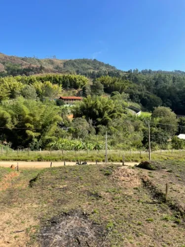 Terreno em Serra Negra 470m com projeto de pousada