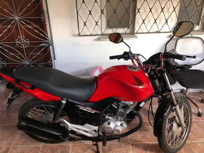 Vendo start 160 vermelha 