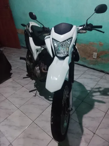 Bros 2016 pra trocar em carro