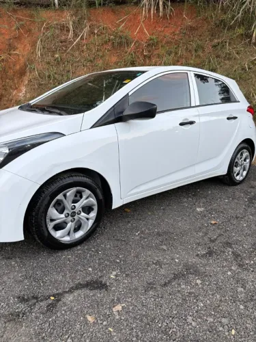 Hyundai HB20 Unique 1.0 Flex 12V Mec. 2019