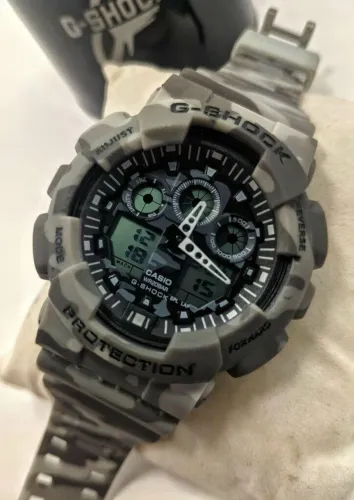 Relógio Gshock F692