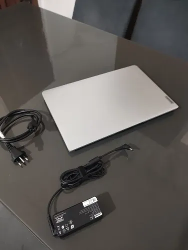 Notebook Lenovo 