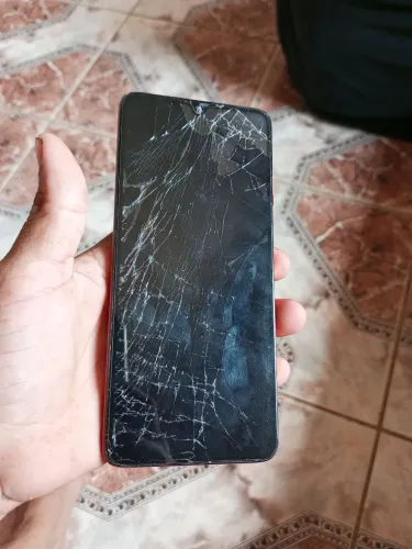 Vendo esse motorola G06