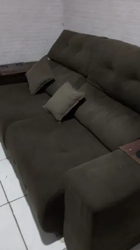 Sofá retrátil e reclinável novinho