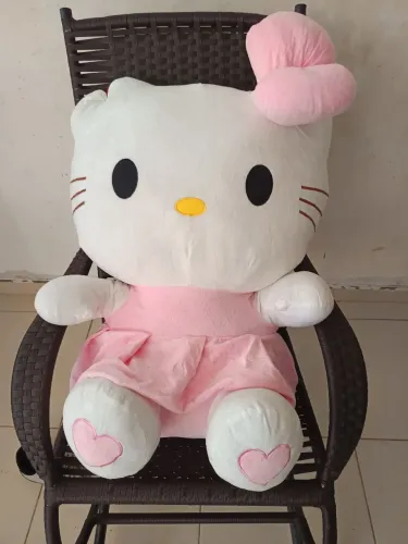 Urso de Pelúcia Hello Kitty