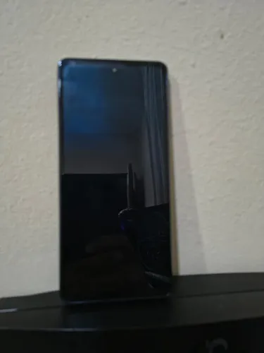 Samsung Galaxy S20 FE (Defeito no auto falante e Câmera Frontal)