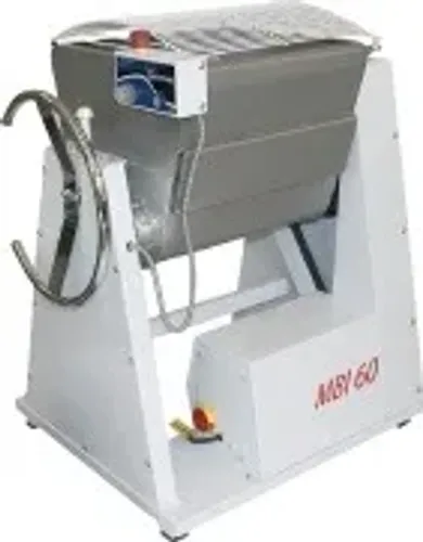 AMASSADEIRA INDUSTRIAL SEMI-RAPIDA 40KG GASTROMAQ