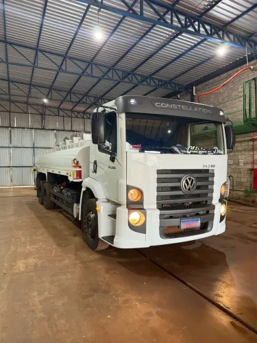 Volkswagen 24.280 truck 2014 tanque