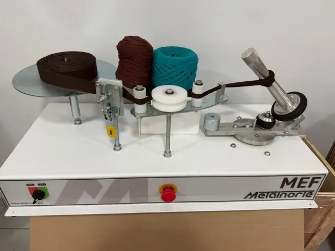 Máquina de Bobinar Tecido