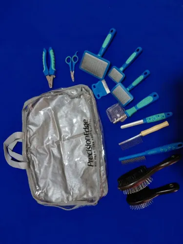 Kit de tosa profissional PrecisionEdge com 10 itens + duas escovas duplas + bolsa