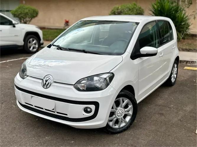 Volkswagen Up! High 1.0 TSI Total Flex 12V 5P 2016