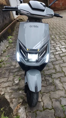 Moto elétrica nova