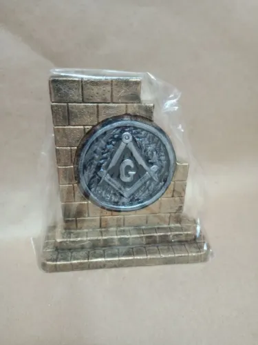 Estatueta Muro Maçônico