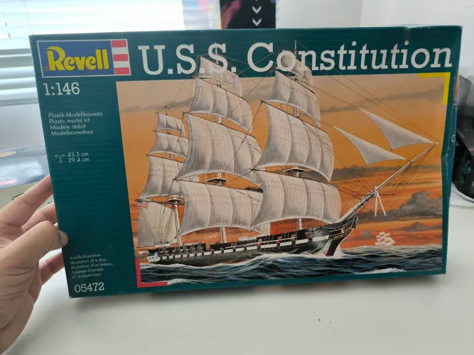 Kit de montar Revell U.S.S Const. 1:146