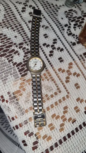 Relogio cartier feminino