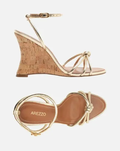 Vendo Sandália Arezzo Anabela 38