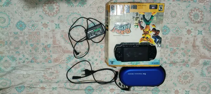 PSP 3001 DESBLOQUEADO COM VARIOS JOGOS