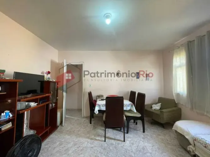 Apartamento com 2 quartos e vaga de garagem - na Vila da Penha