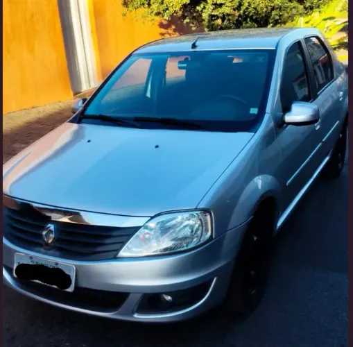 Renault Logan Expression Hi-flex 1.6 8V 4P 2011