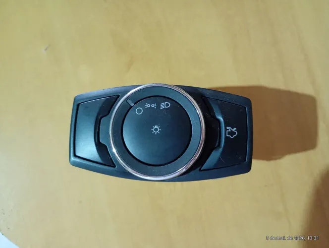 Chave de farol e abertura porta malas Ford Ka 