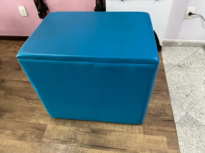 Vende-se caixa da chair para pilates em Macaé 