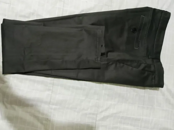 Calça Chino Verde Militar