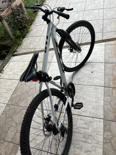 Bicicleta GTI