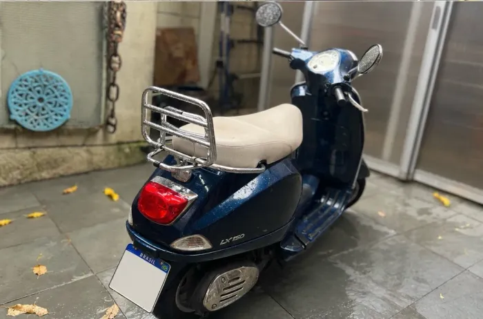 Piaggio Vespa LX 150 151cc 2008